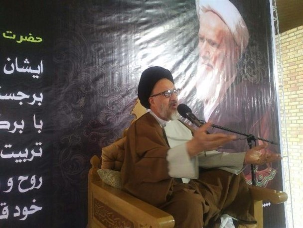 سنگ تمام کهگیلویه وبویراحمدی ها در مراسم پزرگداشت آیت الله حائری(ره)+تصاویر