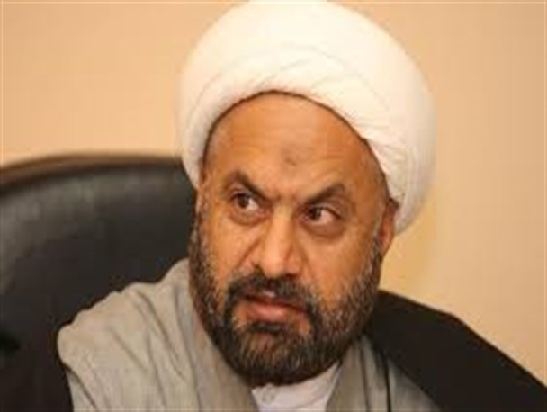 حضور ظریف در فرانسه و قدم زدن وی با کری مغایر ملاک ها و معیارهای اسلامی بود