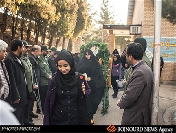 اولین کاروان 300 نفره دختران دانش‌آموز وارد خوزستان شد