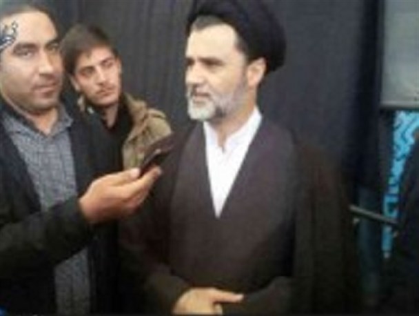 رئیس جمهور به جای حمله به شورای نگهبان به قانون عمل کند/ بعضی به رئیس جمهور اطلاعات غلط می دهند
