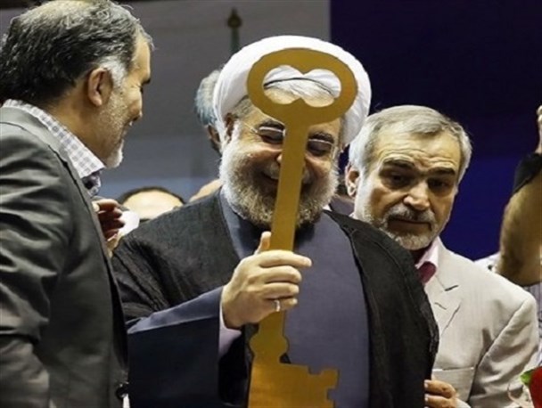 سفر های انتخاباتی کابینه پیر کلید خورد