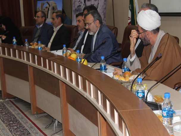 رفع موانع زیست محیطی 3 طرح فولادی در رشتخوار