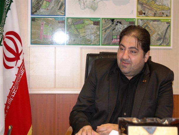 همکاری و همراهی مسئولان عامل رفع مشکلات شهرک های صنعتی است