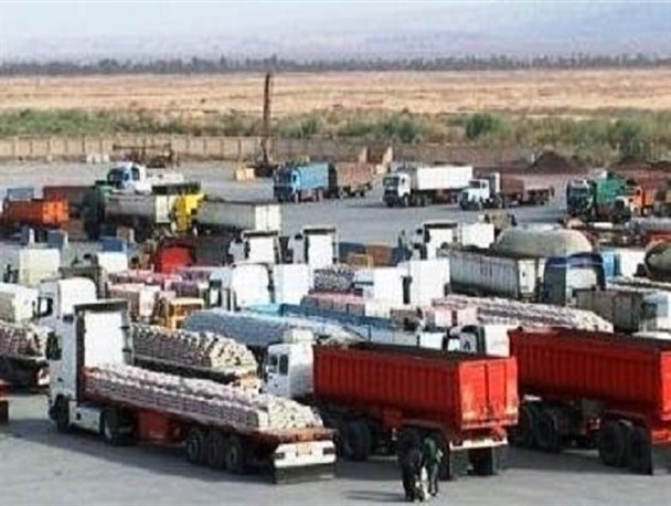 واردات 254 میلیون دلاری کالا از مرزهای جنوب شرق کشور/تیغ سلمانی و قلاده در لیست کالاهای وارداتی