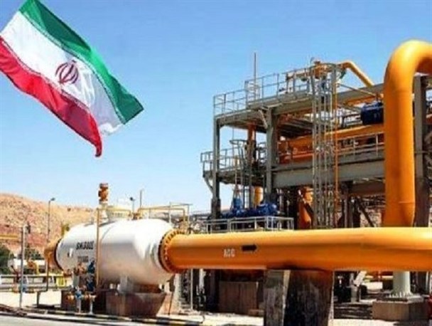 پالایشگاه و پتروشیمی شازند، دستاوردی استراتژیک در جریان انقلاب