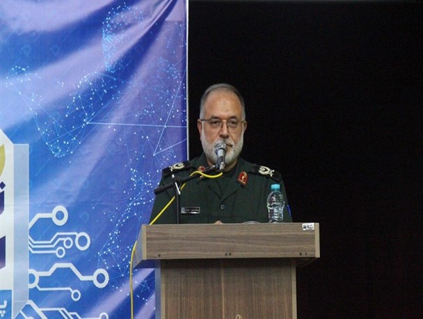 دشمن برای نفوذ و تغییر فرهنگ‌ها دندان تیز کرده است/صدور پیام ظلم‌ستیزی انقلاب اسلامی به جهانیان