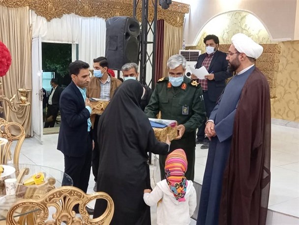 تجلیل از همسران فرماندهان و شورای پایگاه‌های بسیج کارگران و کارخانجات هرمزگان