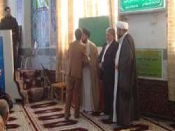 آقا داماد عروس خانم را در سفره عقد تنها گذاشت! + عکس