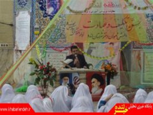 اولیای دانش آموزان نقش مهمی در بارور کردن شکوفه های درخت دین دارند