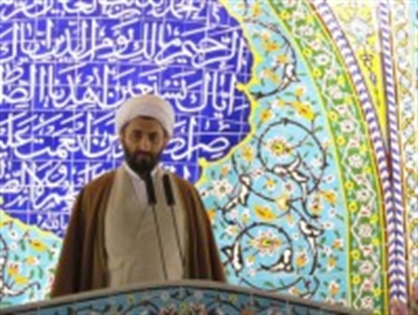 حوزه های علمیه کم هزینه ترین و پر منفعت ترین نهاد جامعه می‌باشند
