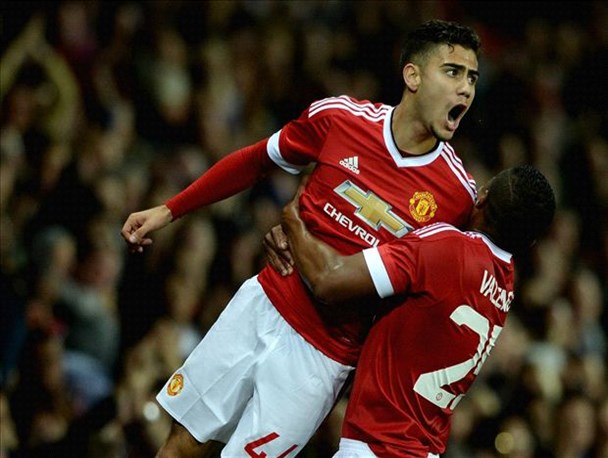 صعود شیاطین سرخ به یک چهارم نهایی