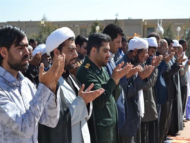 نماز طلب باران در شهرستان نیمروز اقامه شد