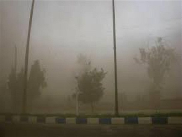 هوای زنجان ناسالم برای گروه های خاص/ احتمال بروز طوفان گرد و غبار در زنجان