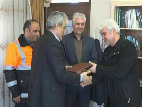 کمبود تجهیزات برف روب در شهرستان نیر