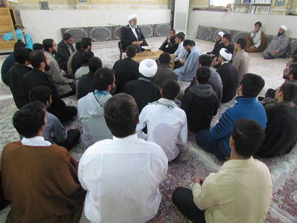 جلسه مدیریت مساجد با حضور استاد قرائتی/ گزارش تصویری