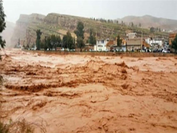هشدار هواشناسی نسبت به بارش‌های سنگین و وقوع سیلاب در لرستان/ سرعت وزش باد به ۹۰ کیلومتر می‌رسد