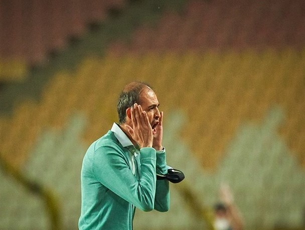 نویدکیا: امیدوارم اجازه بدهند از سپاهان بروم؛ نیاز است مربی جدید بیاید/ پاشایی: دربی خوبی نبود