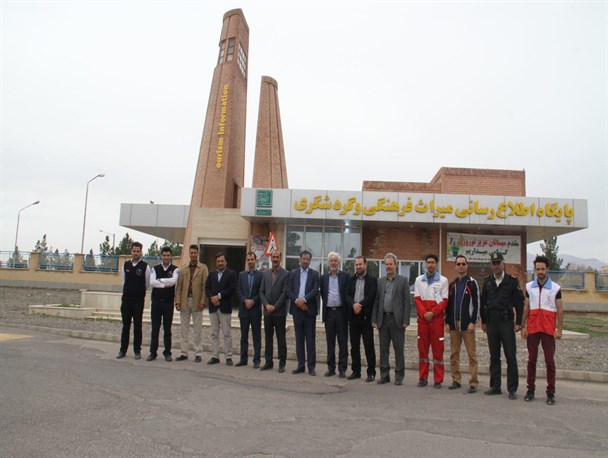 اعضا ستاد خدمات سفر از پایگاه های نوروزی در تربت جام بازدید کردند