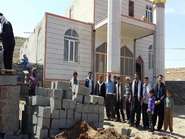 اردوی گروه جهادی شهید شوهانی در اسلام آبادغرب/ بهسازی مسجد روستای "مومنایی"+تصاویر