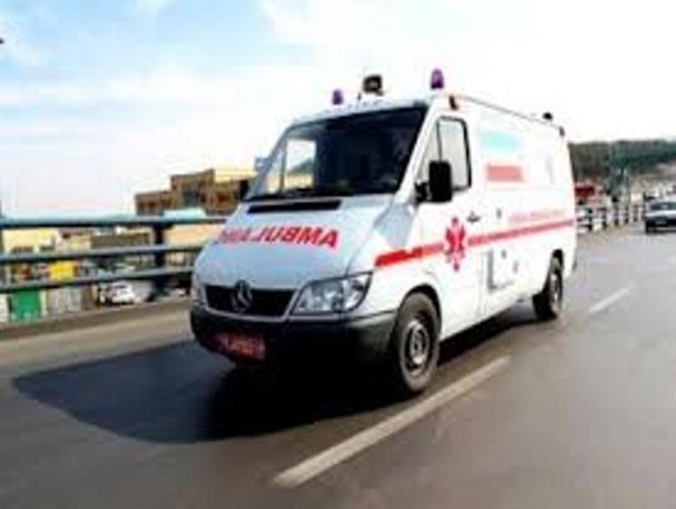 استقرار ۲ دستگاه آمبولانس و یک خودرو ست نجات در میناب