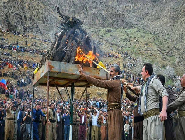 مراسم نوروز ۹۷ در روستای تنگیسر استان کردستان به روایت تصویر