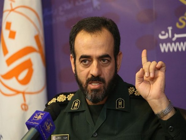 مساجد و پایگاه‌های بسیج همچنان آماده دریافت کمک‌های مردمی هستند/ ارسال 4 تن آرد، نانوایی سیار و سایر کمک‌های مردمی به مناطق سیل‌زده