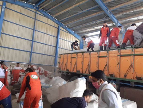 امدادرسانی به بیش از 1400 خانوار سیل زده در جنوب استان کرمان + تصویر