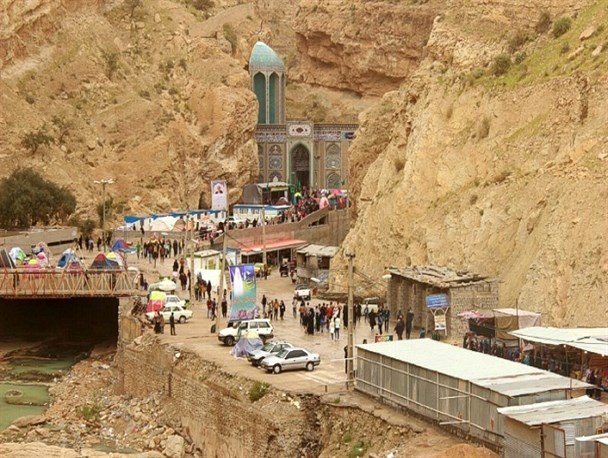 بی آبی داد مردم روستای بی بی حکیمه گچساران را درآورد/ گلایه زائران حرم خواهر امام رضا(ع) از مسئولان