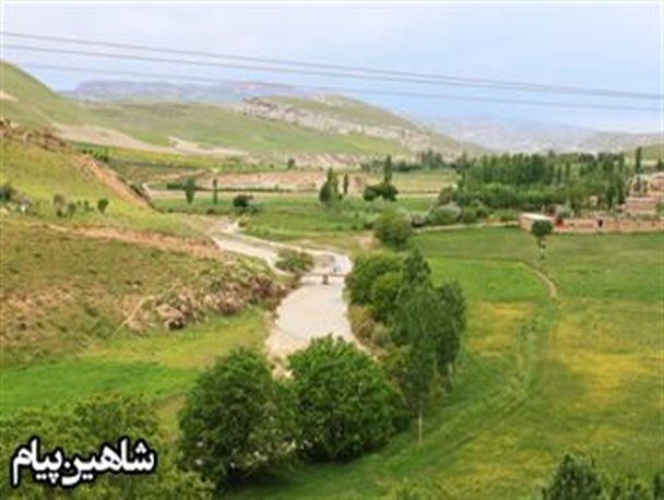 تفرجگاه بکرو زیبا آغاجاری شاهین دژ+تصاویر