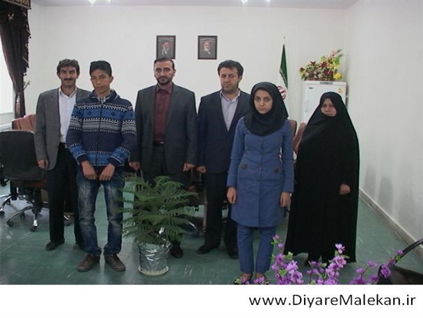 گزارش تصویری /تجلیل ازدانش آموزان ملکانی راه یافته به المپیادهای علمی کشوری