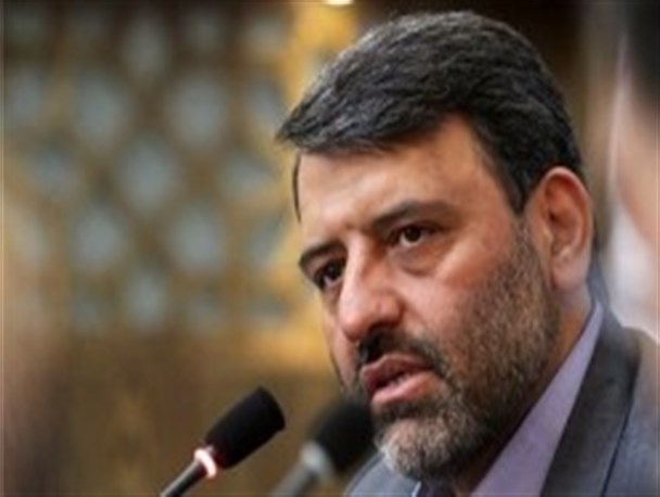 تک روی برخی افراد در شورا جایگاهی ندارد