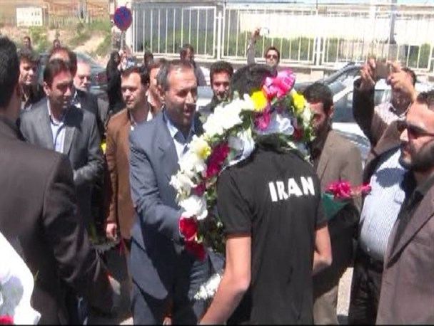 تکواندوکار ملی پوش فخرآفرین میانه مورد استقبال قرار گرفتند+تصاویر