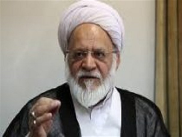 تحقق اقتصاد مقاومتی در گرو دولت و ملت/ چشم امید بستن به بیگانه عبث است