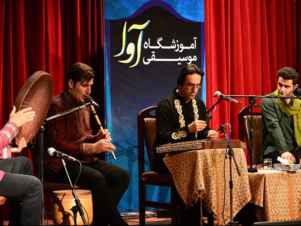 کنسرت موسیقی سنتی گروه آوا در جویبار +تصاویر