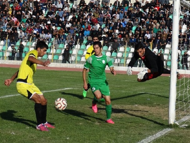خیبری‌ها مهمان فجرسپاسی شیراز شدند