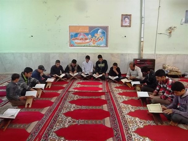 303 نفر در آیین اعتکاف اردل شرکت کردند