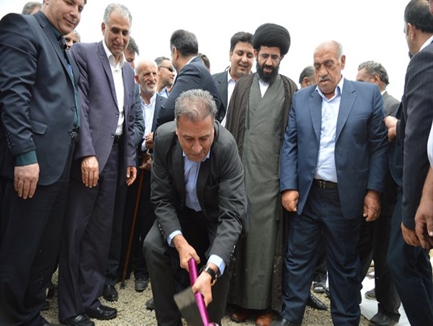منصوری: تجهیز 10 هزار هکتار از اراضی زیر کشت استان تهران به سیستم‌های آبیاری مکانیزه / کشت گلخانه‌ای 10 برابر در مصرف آب بهره‌وری دارد