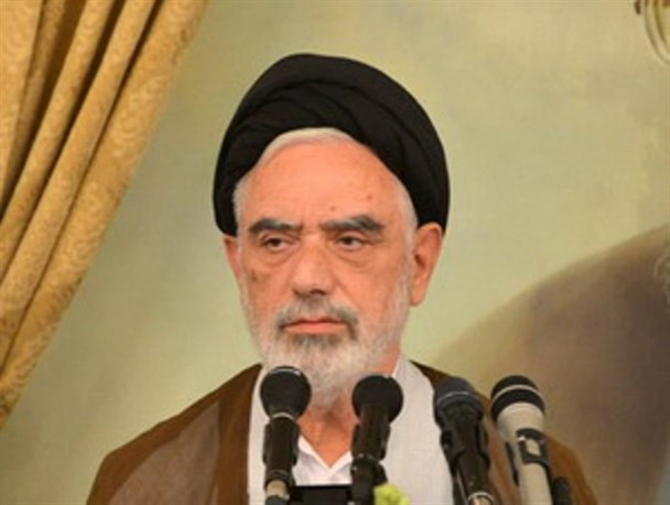 اخلاق مداری لازمه مردمی بودن روحانیت است