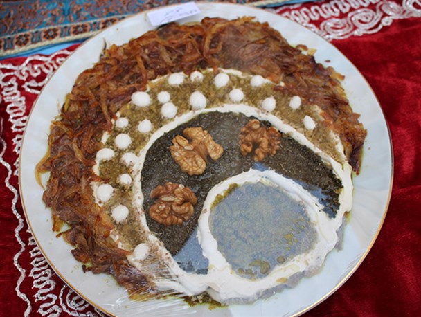 گزارش تصویری/جشنواره غذاهای محلی در خانه آقازاده ابرکوه