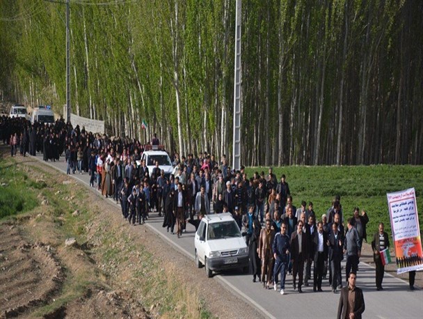 همایش پیاده روی خانوادگی در روستای نمونه گردشگری هونجان شهرضا/ تصاویر