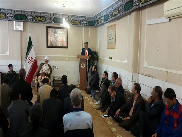 دیدار تشکل ها و بسیجیان کارگر با نماینده ولی فقیه در استان مرکزی/تصاویر