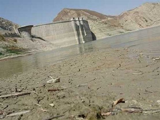 همدانی ها تابستان کم آبی را پیش رو دارند/ محدویت کشت صیفی جات در تابستان کم آب همدان