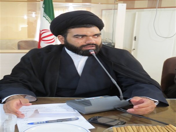 هنری ماندگار است که در خدمت مردم باشد