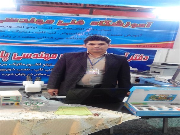 استفاده از ظرفیت نخبگان و حمایت از کارگر ایرانی موجب بالارفتن کیفیت کالای داخلی می شود