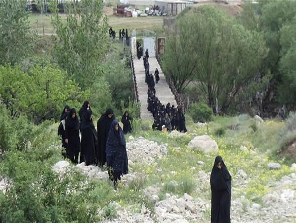 گزارش تصویری/کوهپیمایی و نشست بصیرتی بانوان ماکویی