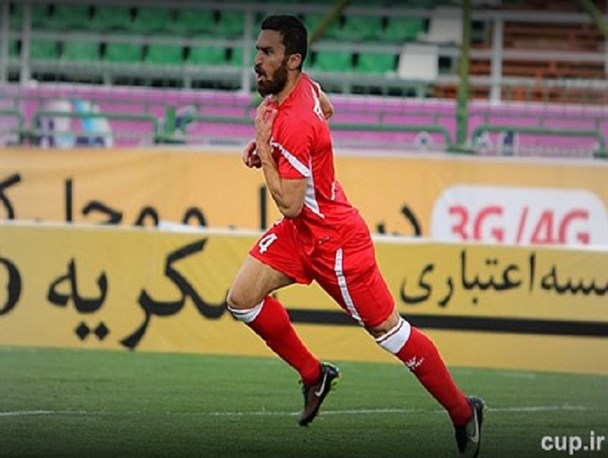 مدافع تراکتورسازی در راه پرسپولیس