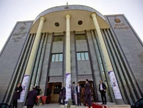 برگزاری نشست اعضای کمیسیون اقتصادی مجلس با فعالان اقتصادی کرمانشاه
