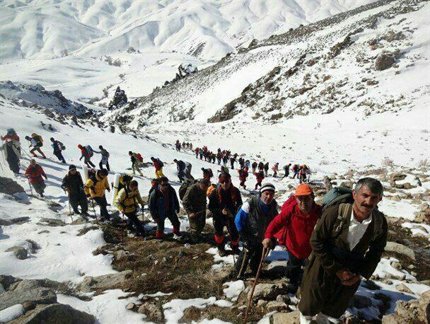 کوهپیمایی۳۰۰ کوهنورد به مناسبت سالروز بمباران شیمیایی سردشت