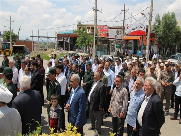 اعلام انزجار نمازگزاران جمعه اصلاندوز از رژیم" آل خلیفه"+تصاویر