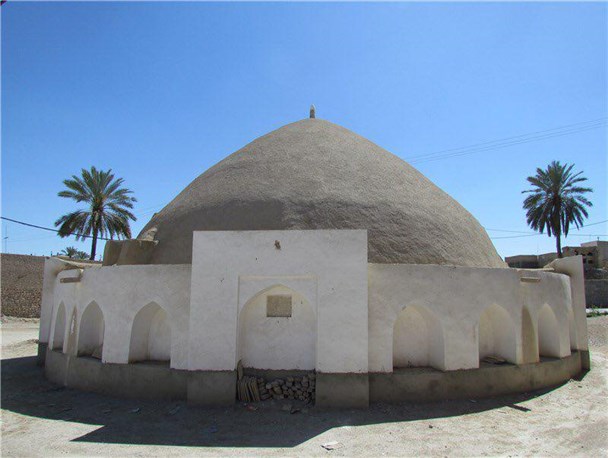 نمونه ای از پیوند آیین مذهبی و فرهنگ بومی در معماری/استفاده از مهندسی دقیق توسط معماران ویژگی بارز برکه های باران